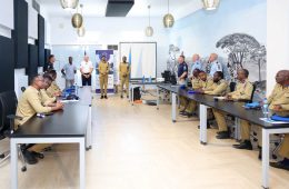 Somali Police Commissioner Concludes Leadership Training for Senior Police Officers